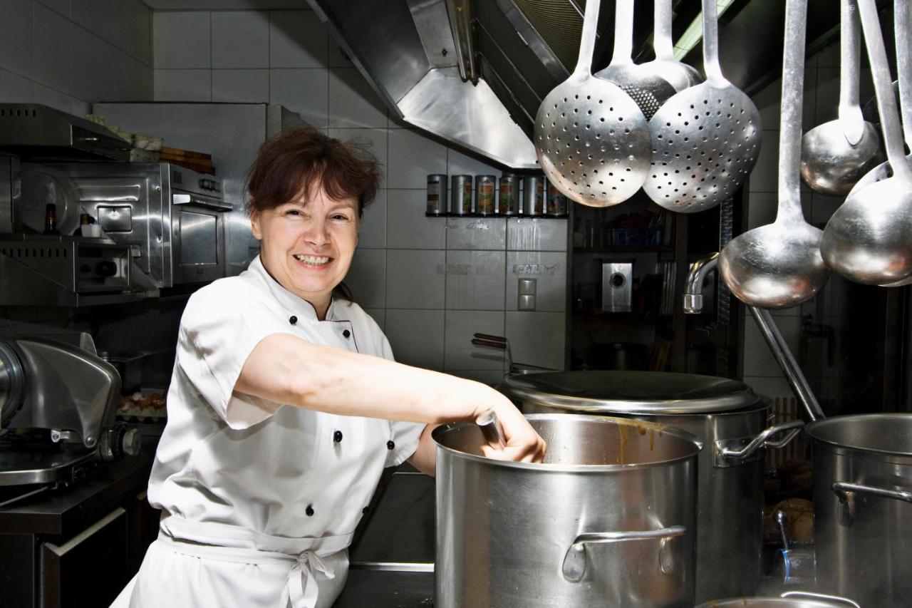 Gasthof Zum Hirsch Goerisried ภายนอก รูปภาพ